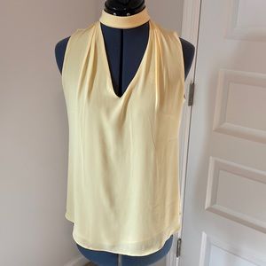 White House, Black Market yellow top Size 6